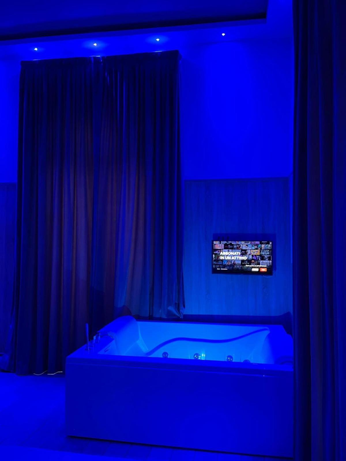 Kore Luxury Suite E Spa Napoli Esterno foto